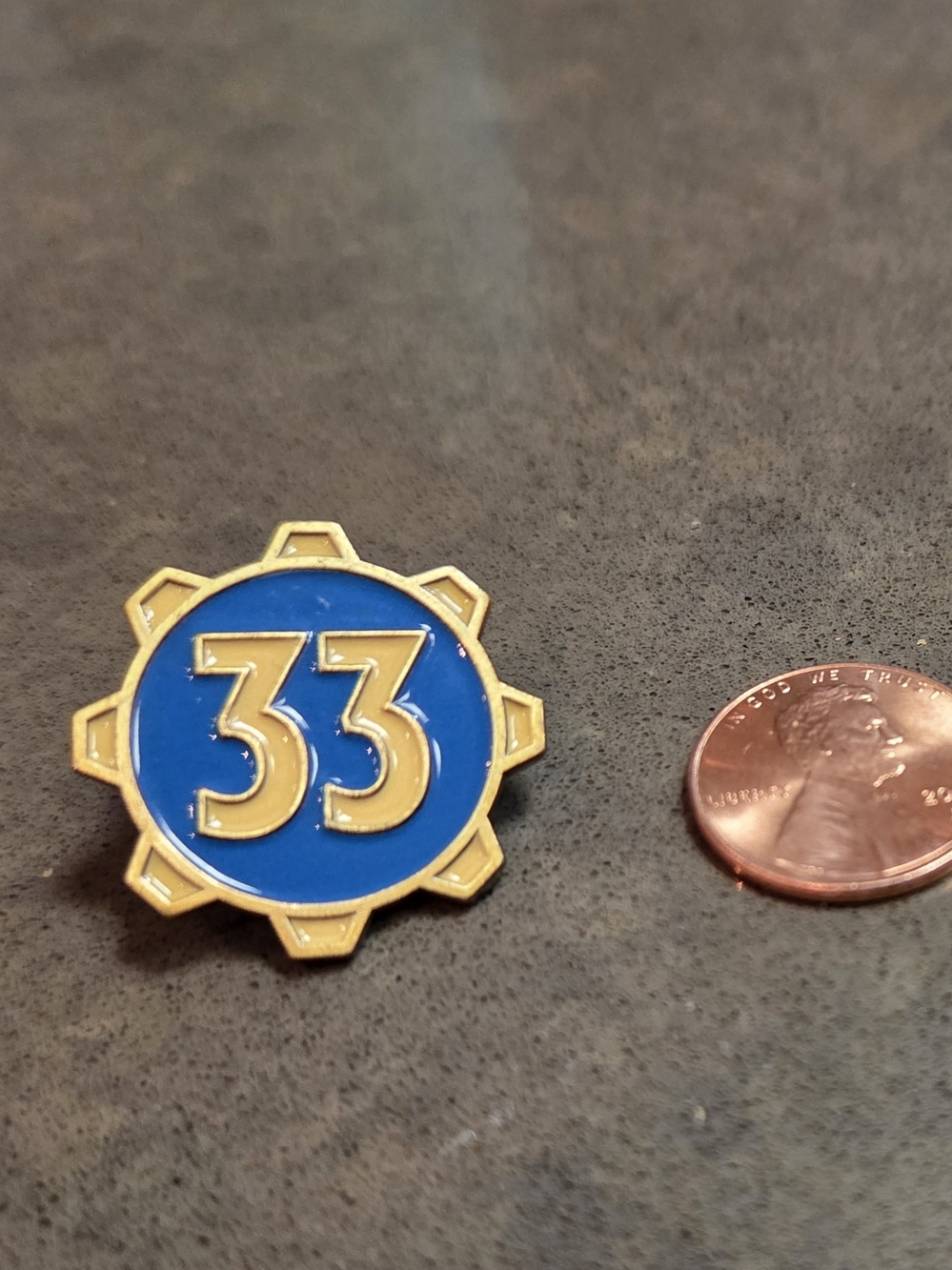 Fallout Collectible - Vault 33 Enamel Pin